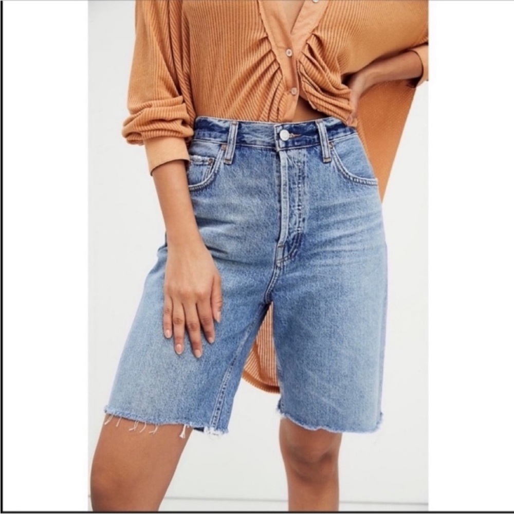 AGOLDE 90’s High Rise Straight Leg Frayed Hem Long Shorts Button Fly‎ Size 23